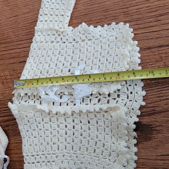 Vintage Handmade Baby Sweater and Bonnet - Picture 6 of 10